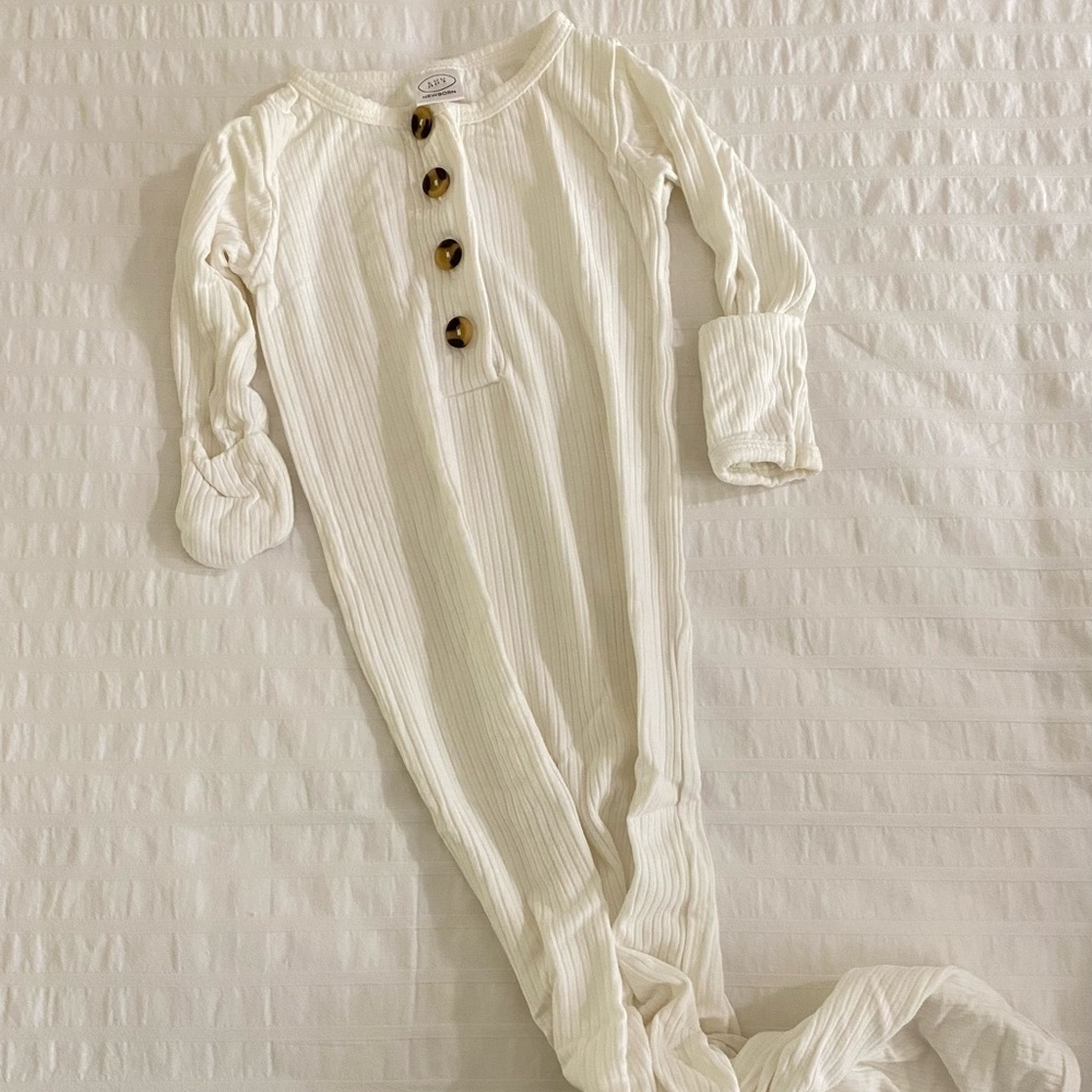 Lou Lou & Company Knotted Gown Newborn